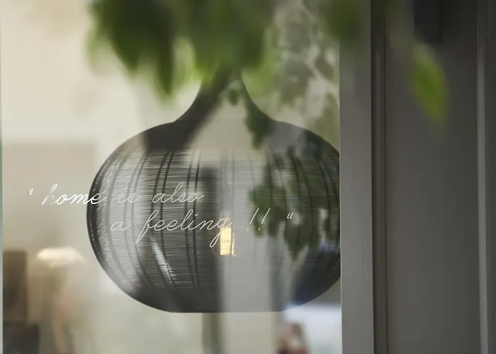 Отель Portobay Marques Лиссабон