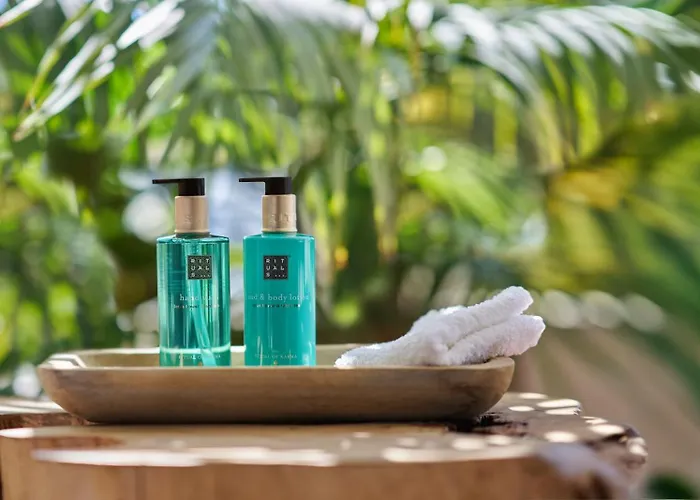Portobay Marques Отель 4*