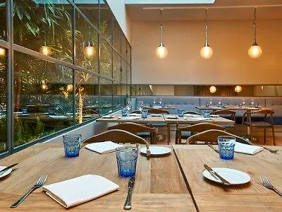 Portobay Marques Отель